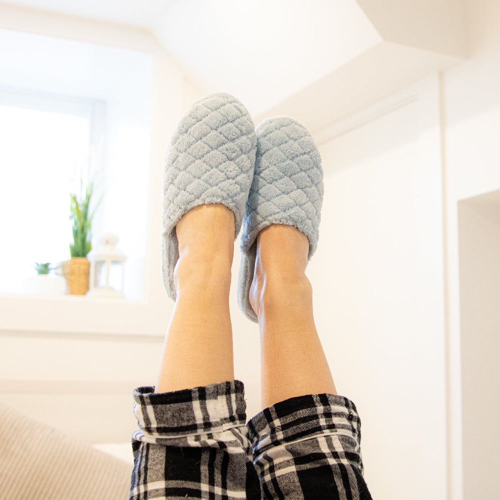 Frauen Quilted Spa Clog